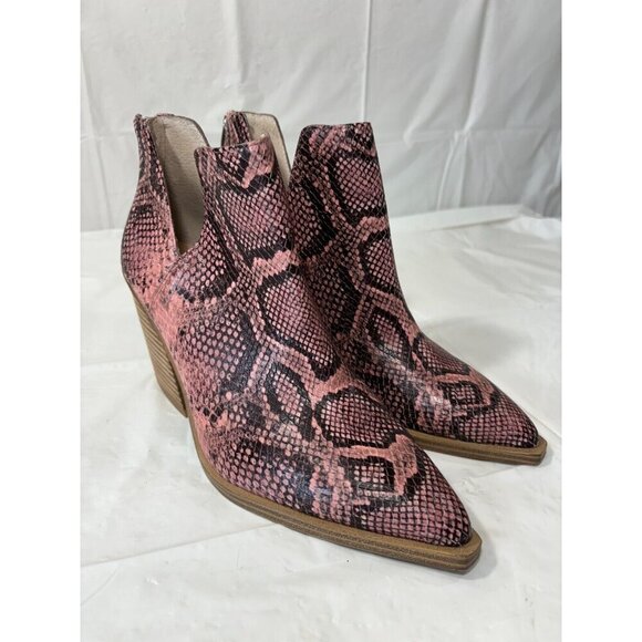 Vince Camuto Gigietta Rosewood Pink Embossed Snake Leather Cut Up Bootie US 9 M - Picture 1 of 13